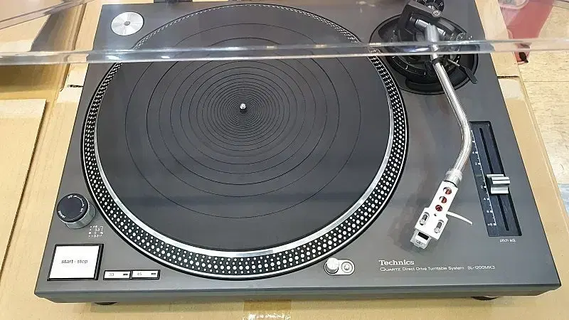 테크닉스SL-1200MK3턴테이블/블랙/오디오테크니카셀포함